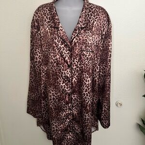 Secret Treasures Animal Print Satin Top